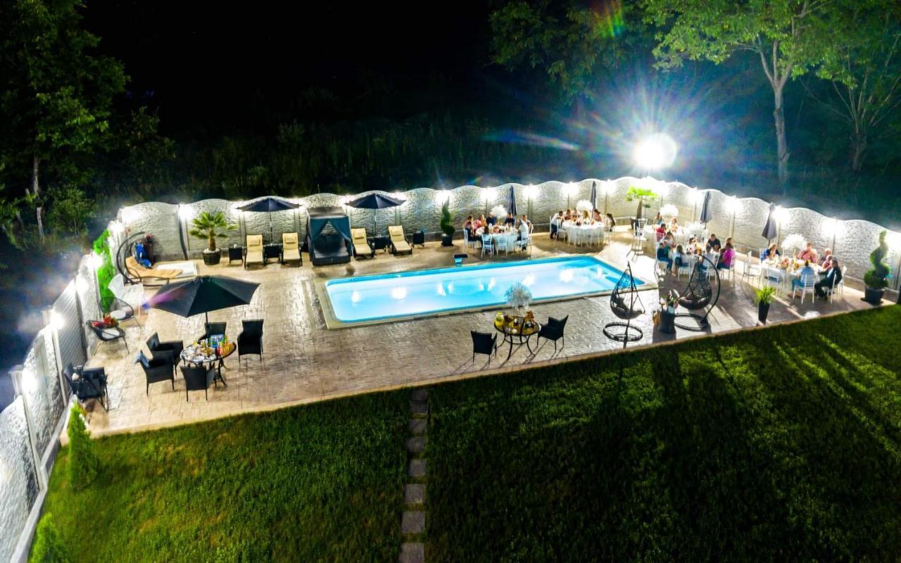 Pensiunea Valea Magurii Novaci-Străini Exterior foto