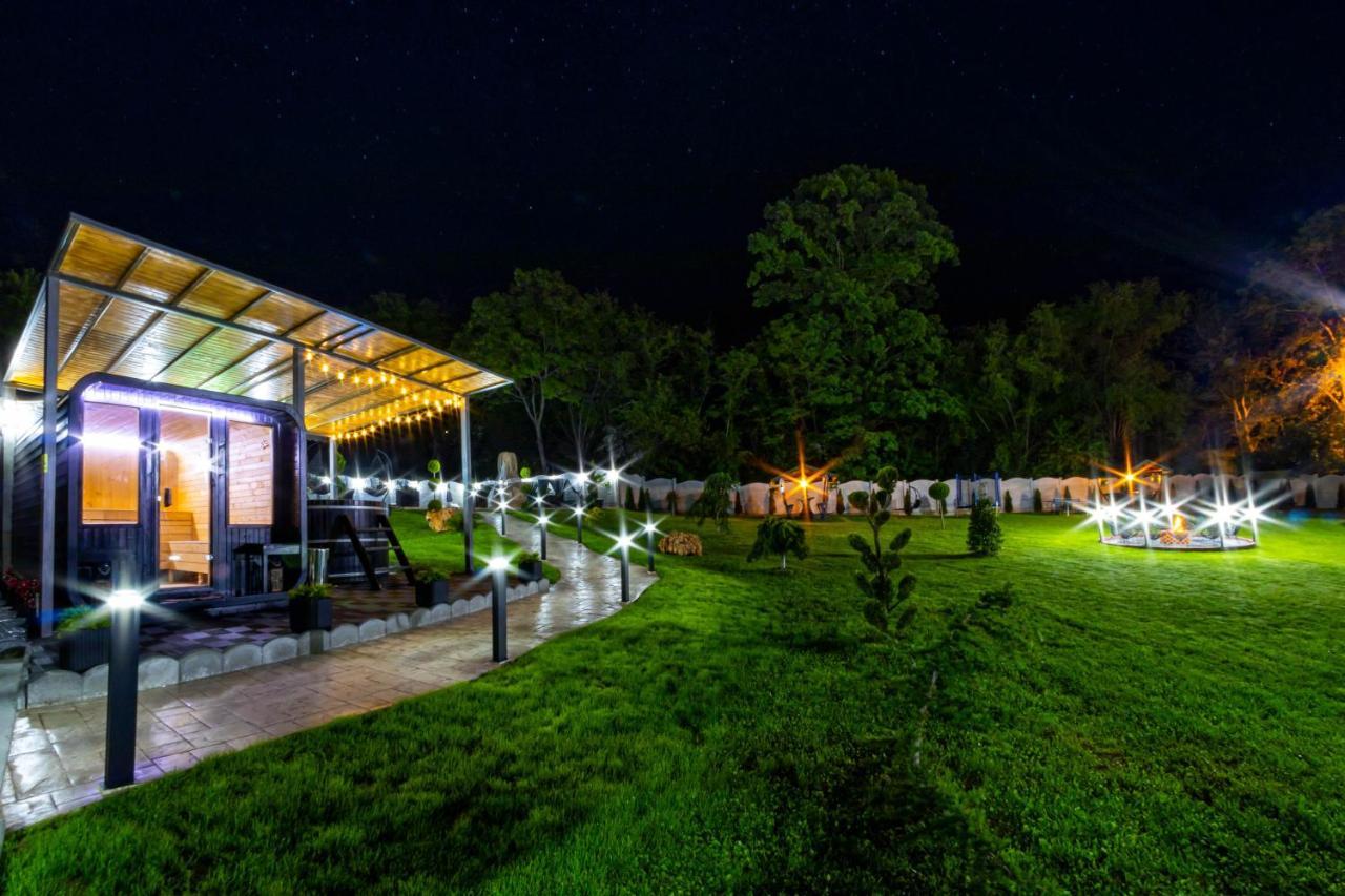 Pensiunea Valea Magurii Novaci-Străini Exterior foto